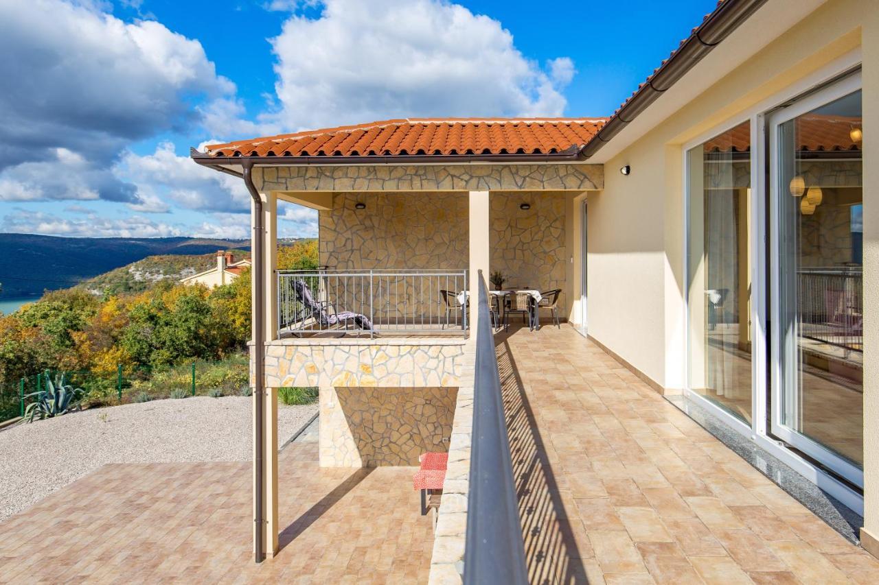 Villa Valente With Pool Labin  Bagian luar foto