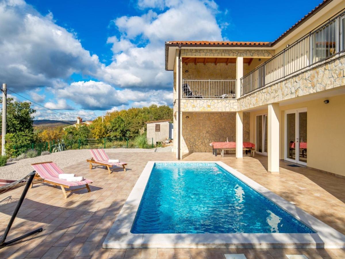 Villa Valente With Pool Labin  Bagian luar foto